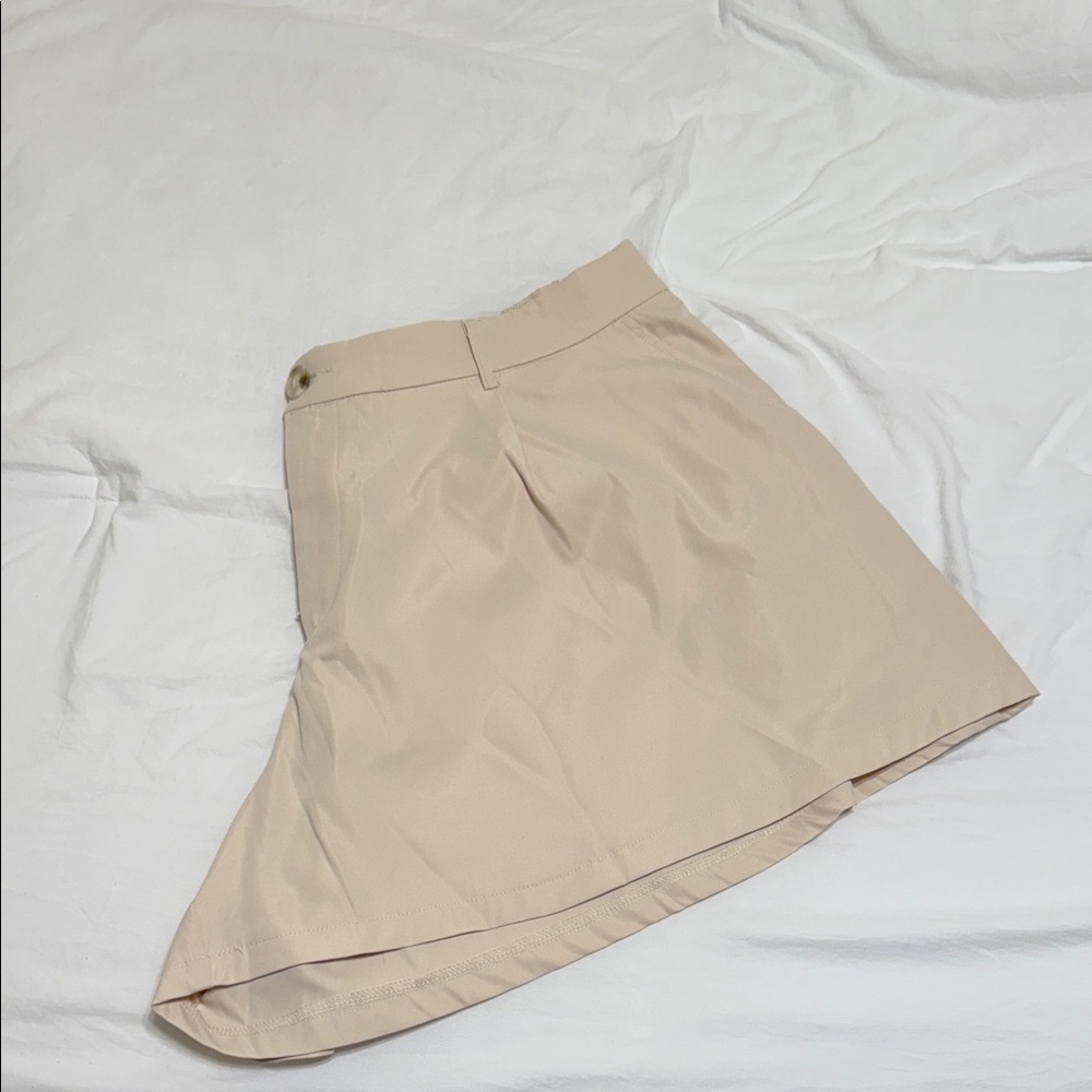SHEIN Beige Women's Shorts